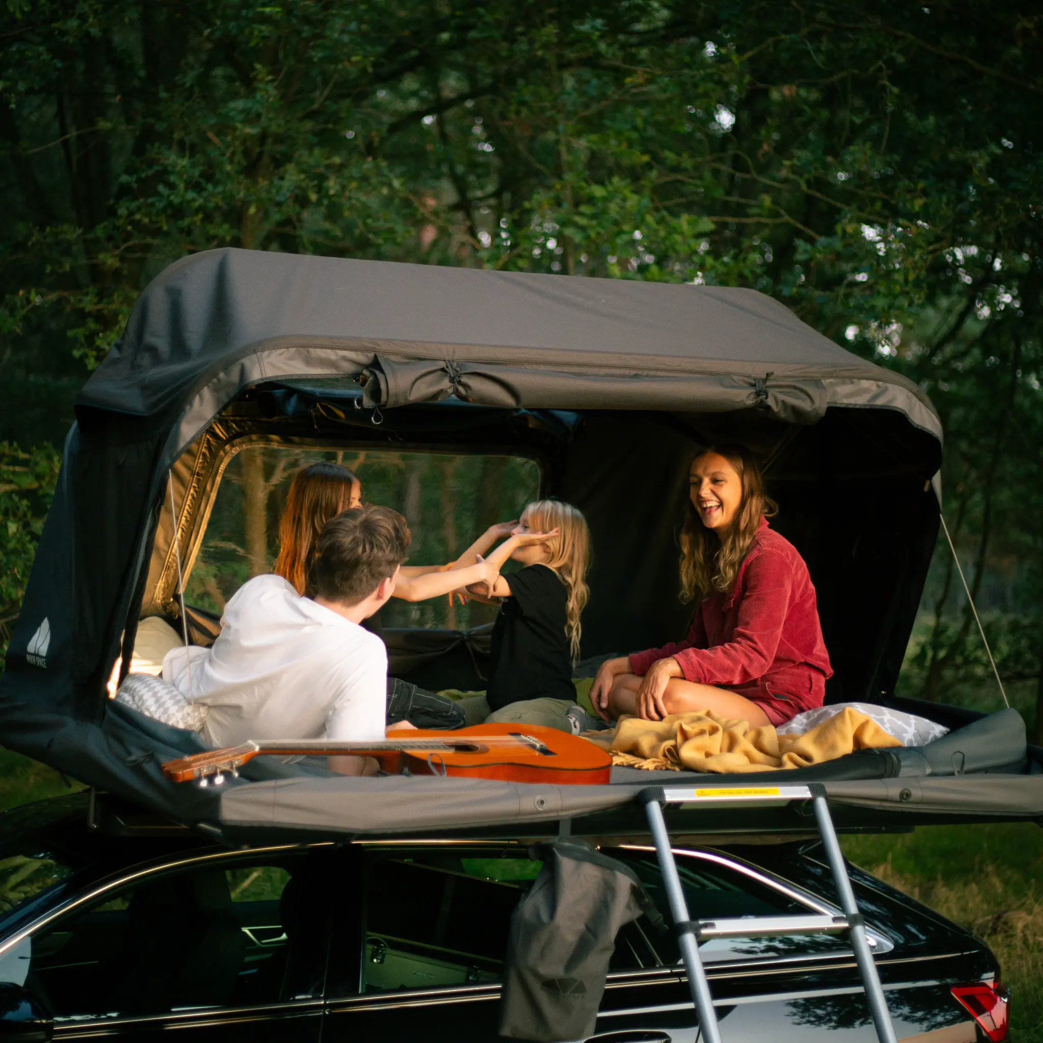 Family Space  - Bild 1